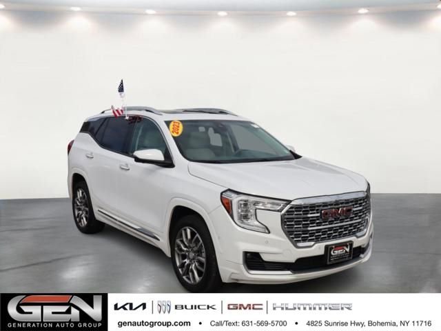 2023 GMC Terrain Denali AWD's photo