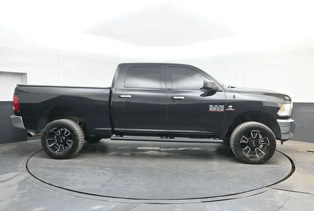 Used 2017 Brilliant Black Crystal Pearlcoat Ram SLT image 11
