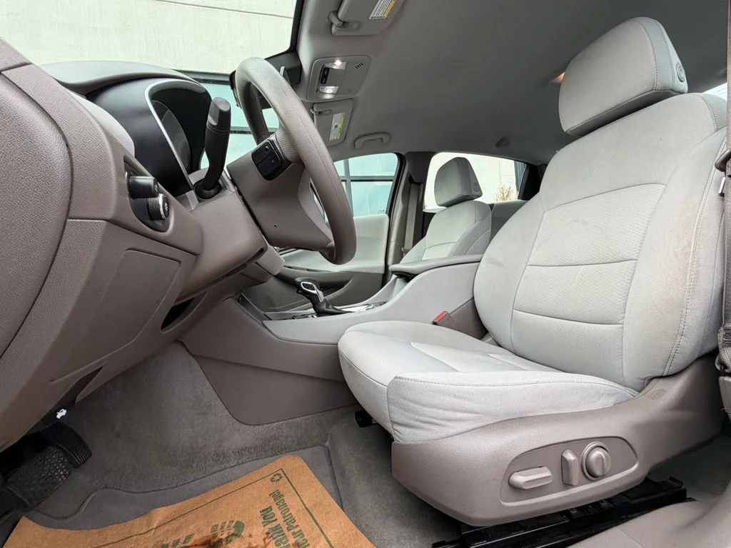 Used 2023 Gray Chevrolet LS image 10