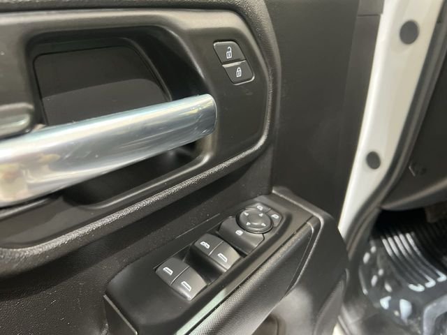 Used 2025 White Chevrolet Work Truck image 21