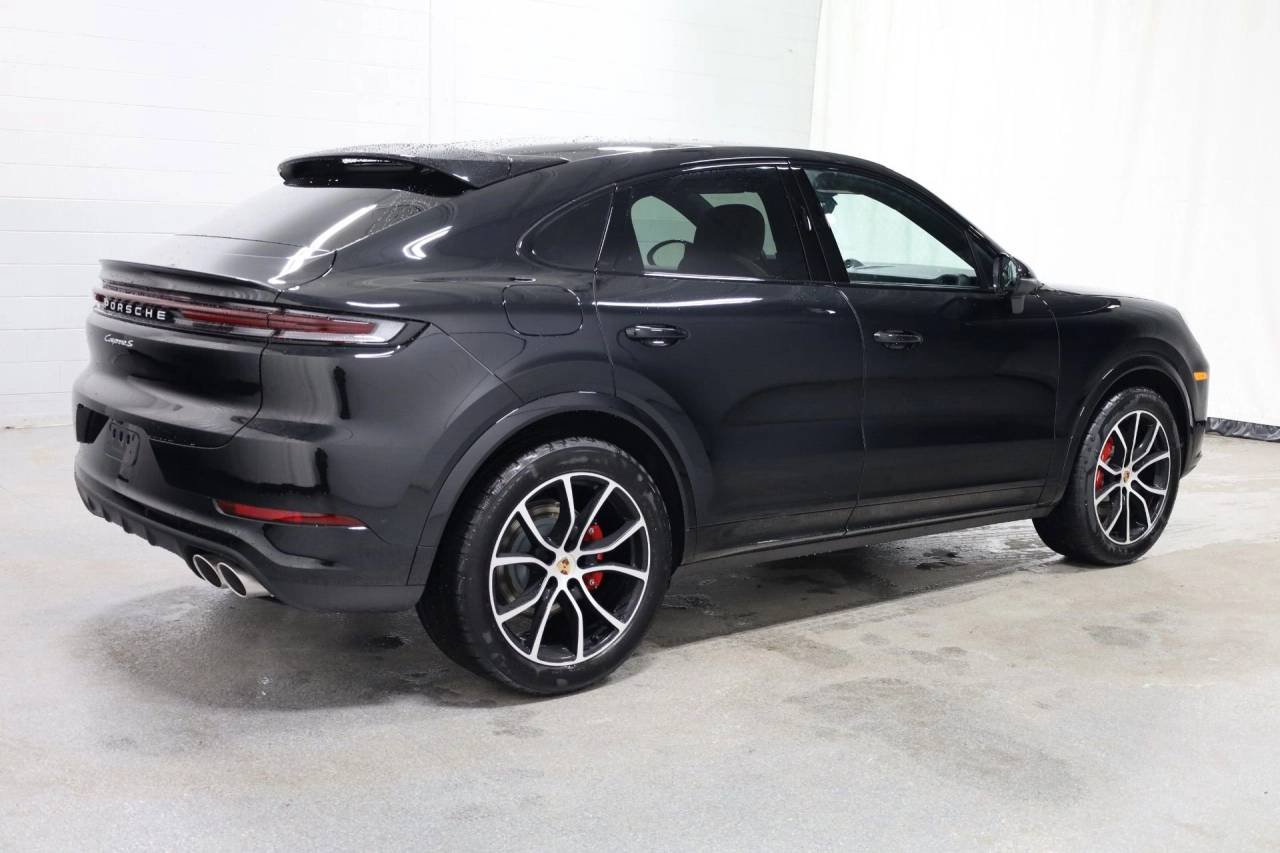New 2026 Chromite Black Metallic Porsche S Coupe image 9