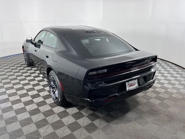 New 2026 Diamond Black Crystal Pearlcoat Dodge R/T image 3