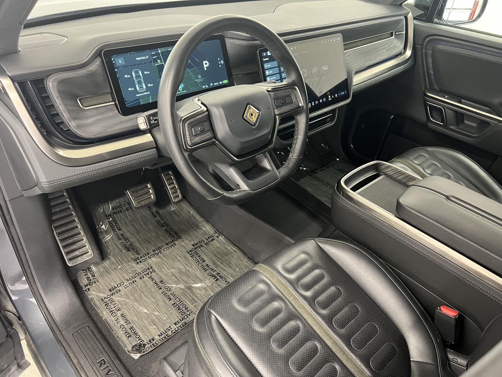2024 Rivian R1S Adventure - Photo 13