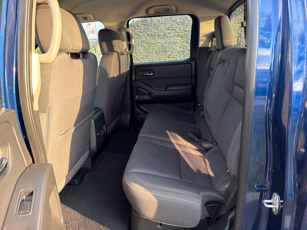 Used 2022 Blue Nissan SV image 13