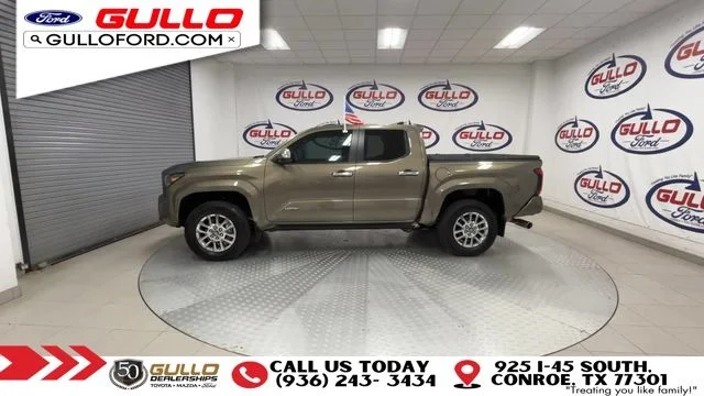 Used 2024 Bronze Oxide Toyota Limited image 5