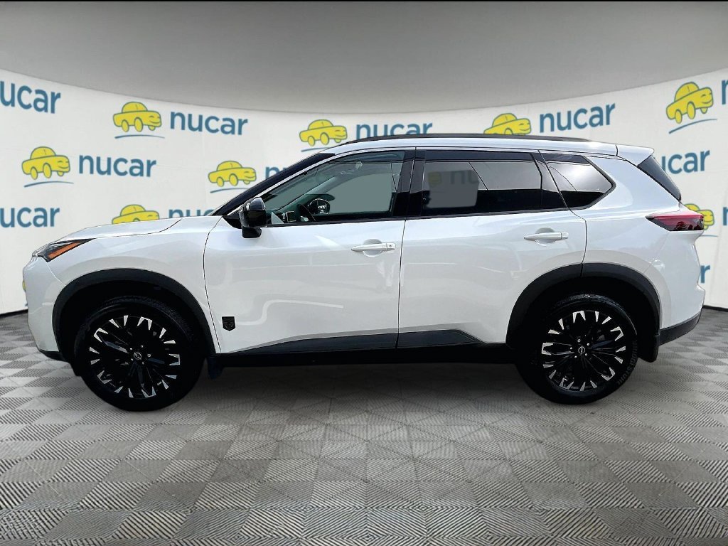 Used 2026 White Nissan Dark Armor image 4