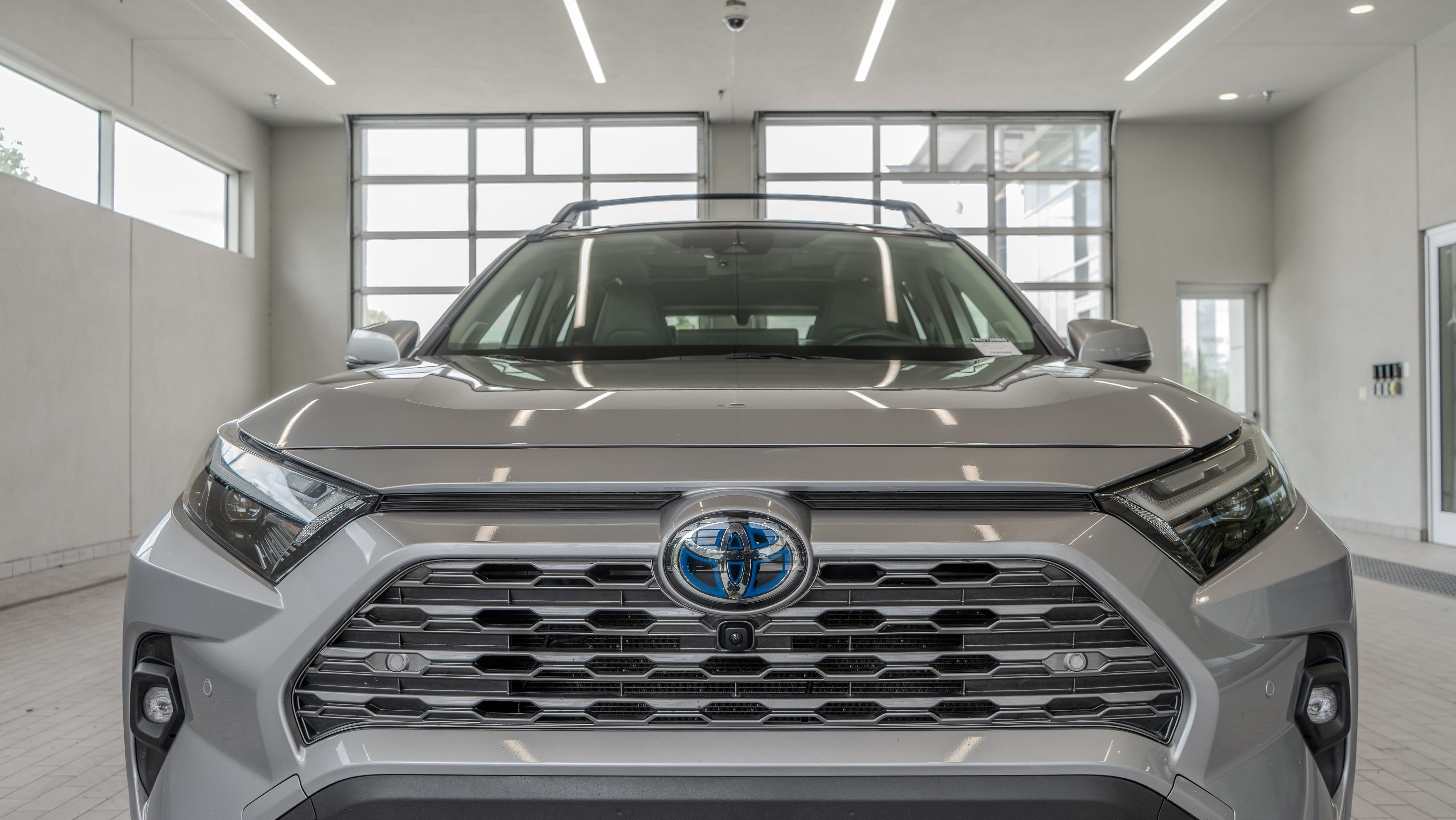 Used 2024 Silver Sky Metallic Toyota Limited image 23