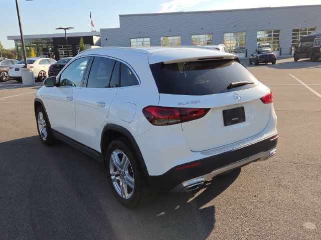 Used 2023 White Mercedes-Benz GLA 250 image 5