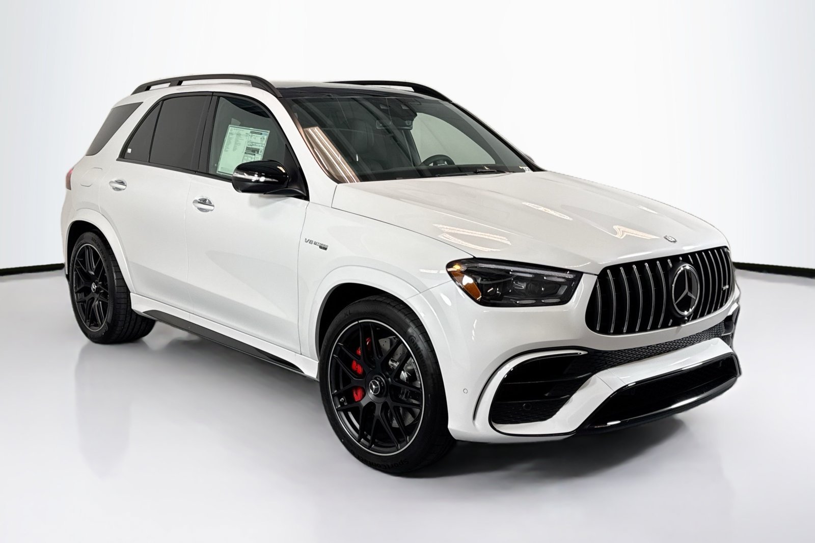 New 2026 MANUFAKTUR Moonlight White Metallic Mercedes-Benz AMG® GLE 63 S image 3