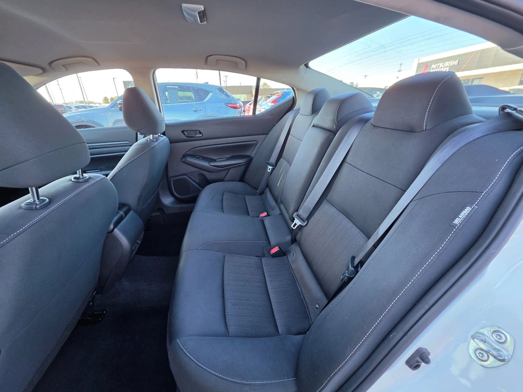Used 2025 Glacier White Nissan SV image 12
