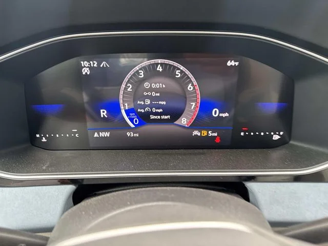 2025 Volkswagen Jetta SE - Photo 24