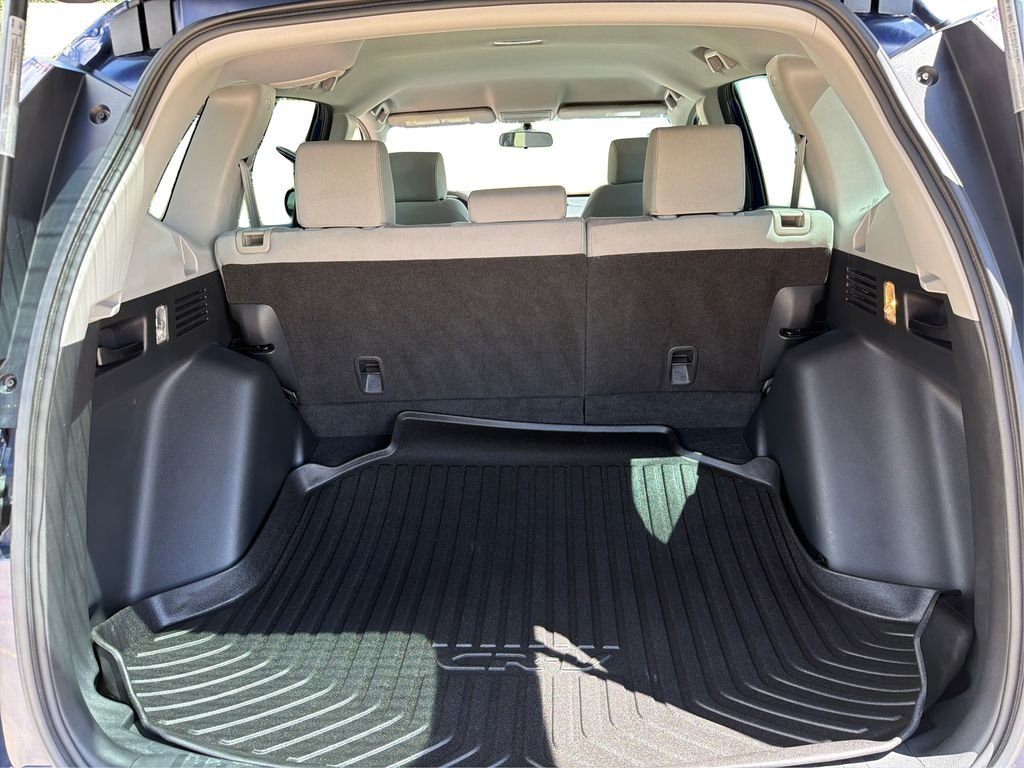 Used 2017 Obsidian Blue Pearl Honda LX image 13