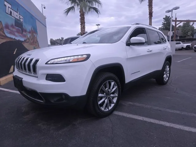 Used 2017 White Jeep Limited image 4