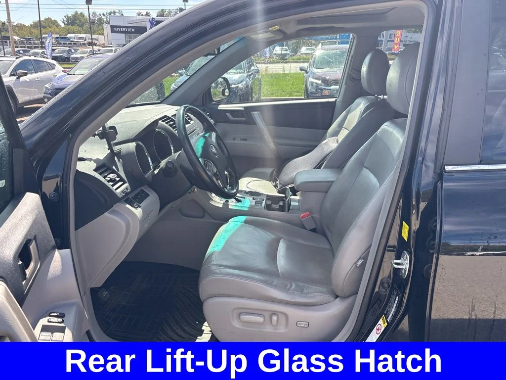 Used 2011 Black Toyota SE image 15