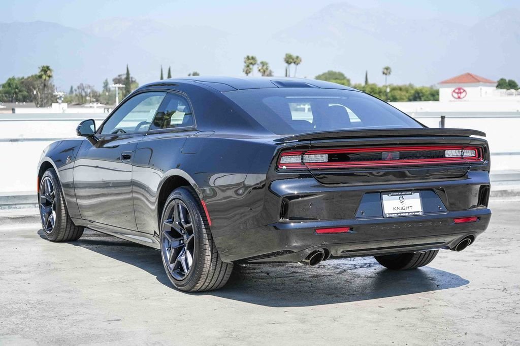 New 2026 Diamond Black Dodge Scat Pack image 9