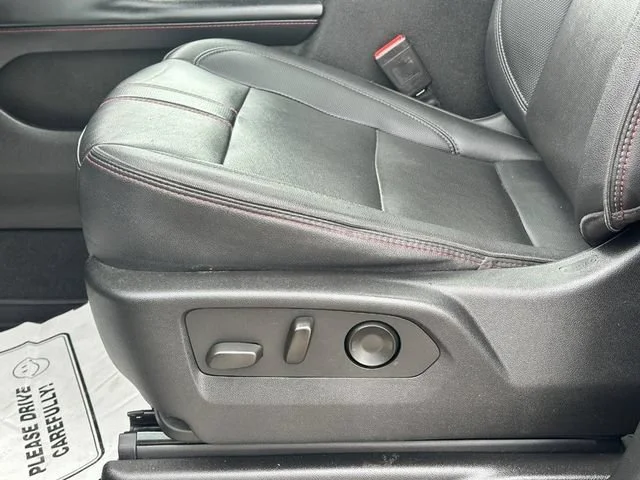 Used 2022 Black Chevrolet RST image 19