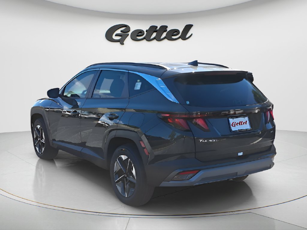 Used 2026 Green Hyundai SEL image 8