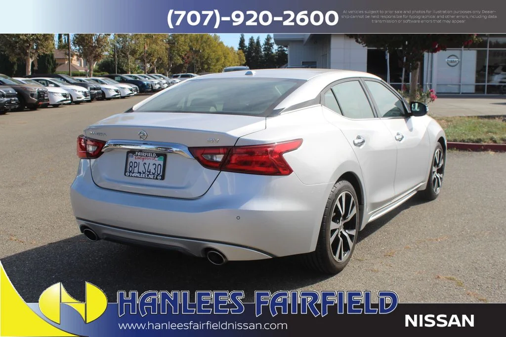 Used 2018 Silver Nissan 3.5 SV image 7