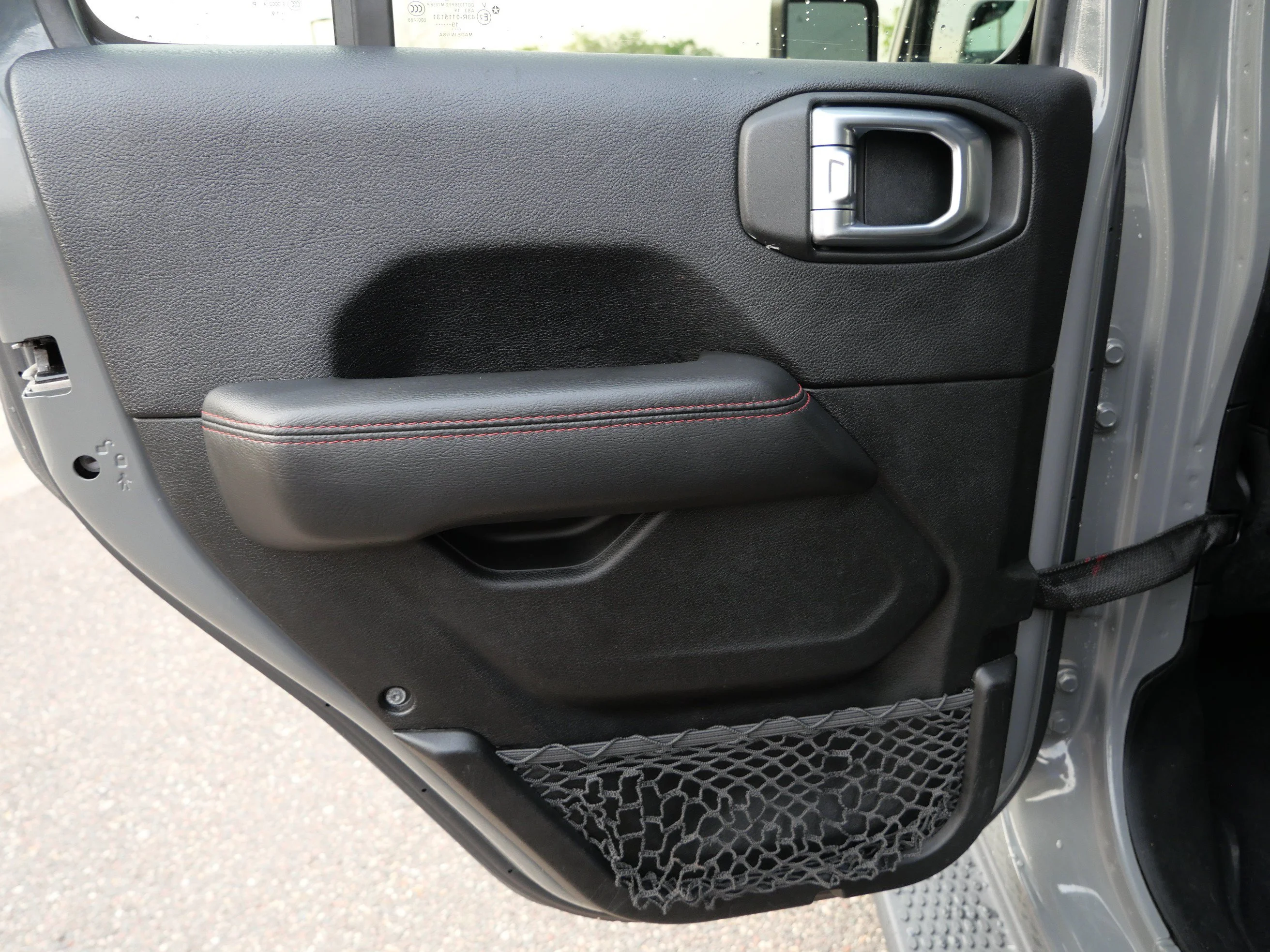 Certified Used 2020 Sting Gray Clearcoat Jeep Rubicon image 14