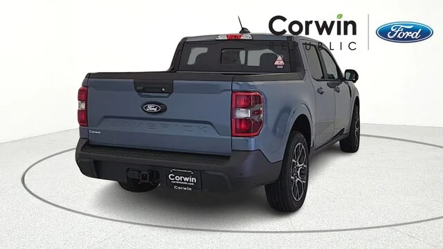 New 2026 Azure Gray Metallic Tri-Coat Ford Lariat® image 31