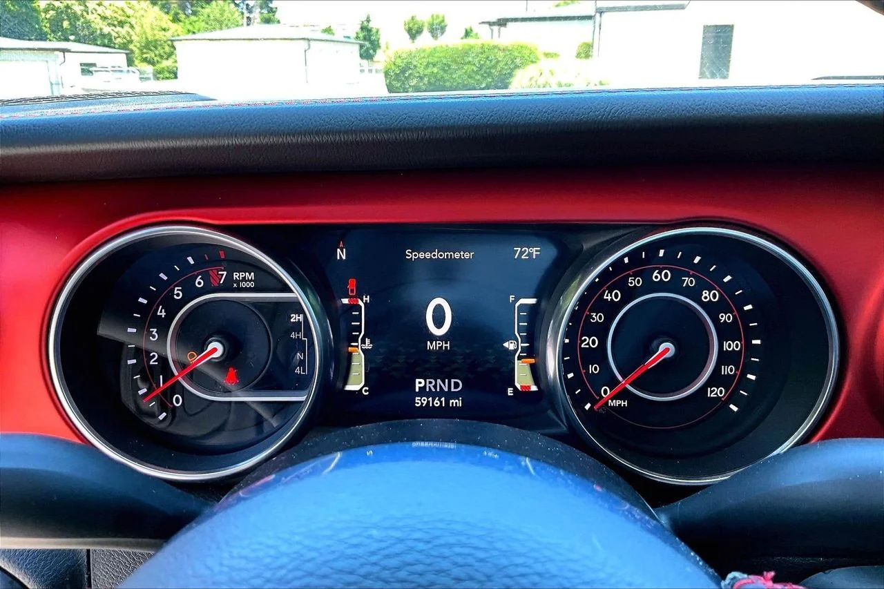 Certified Used 2020 Green Jeep Rubicon image 10