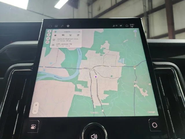 Used 2026 Silver GMC Elevation image 28