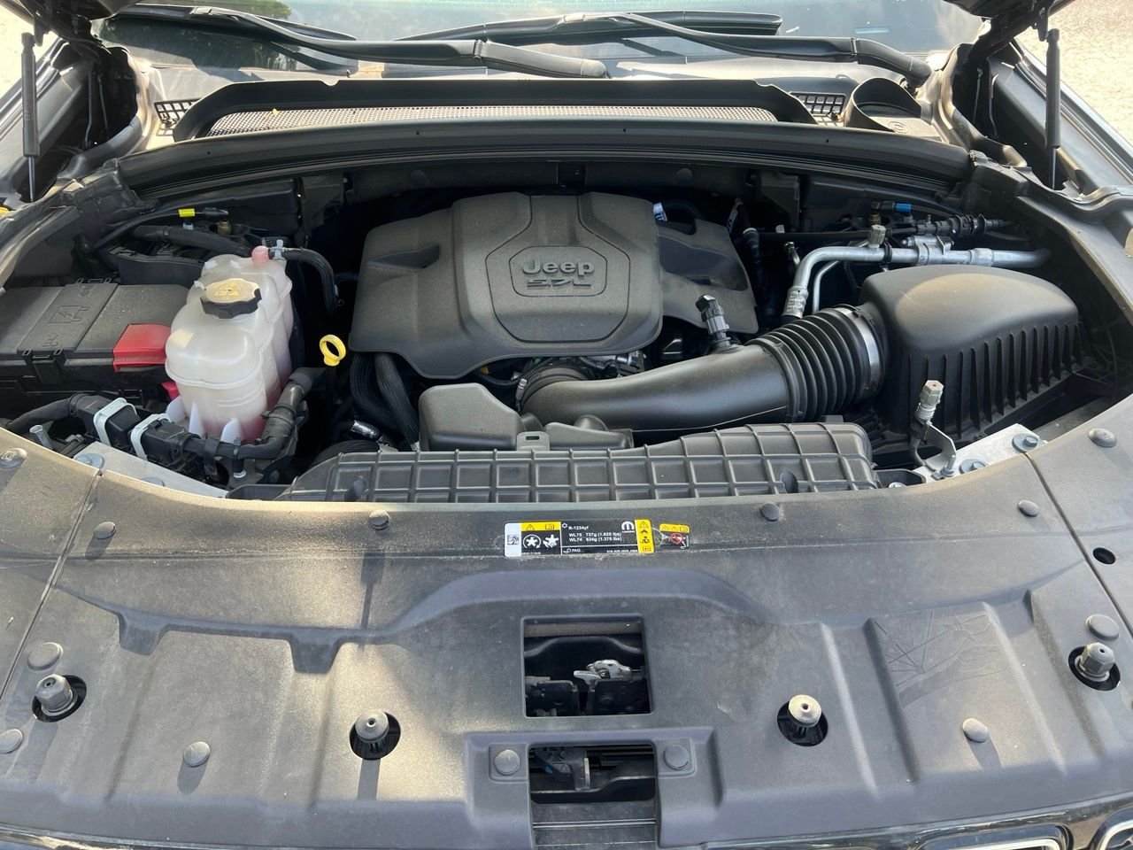 Used 2023 Black Jeep Overland image 15