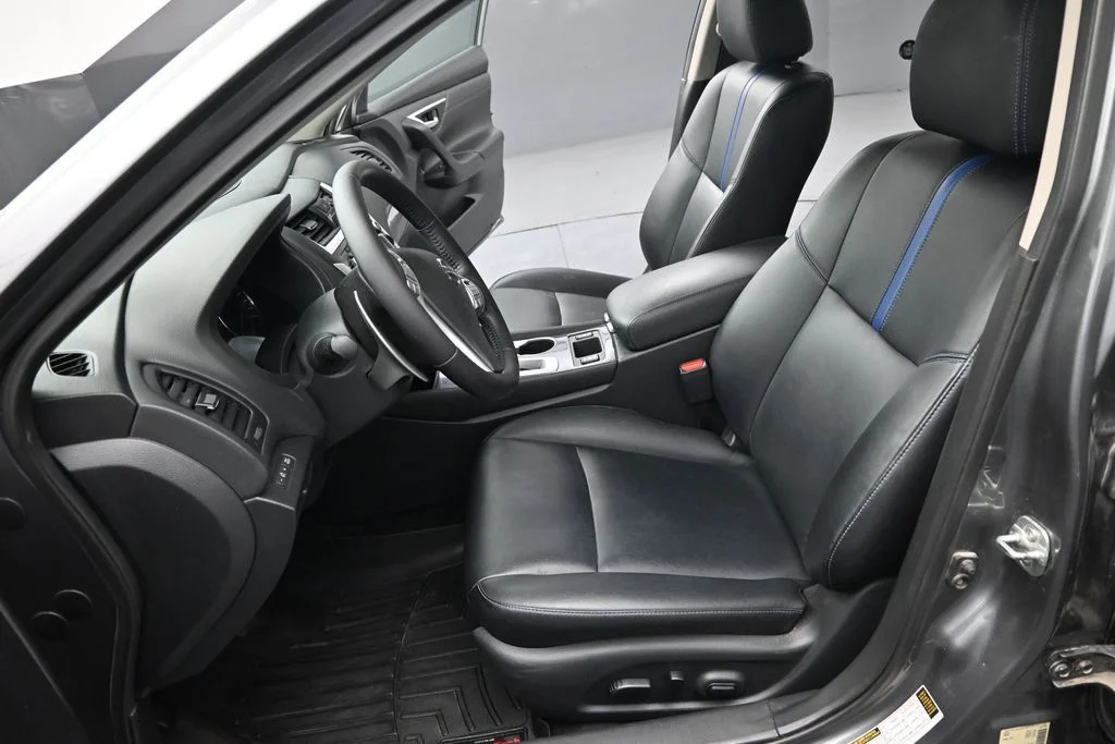 Used 2018 Gray Nissan 2.5 SR image 19