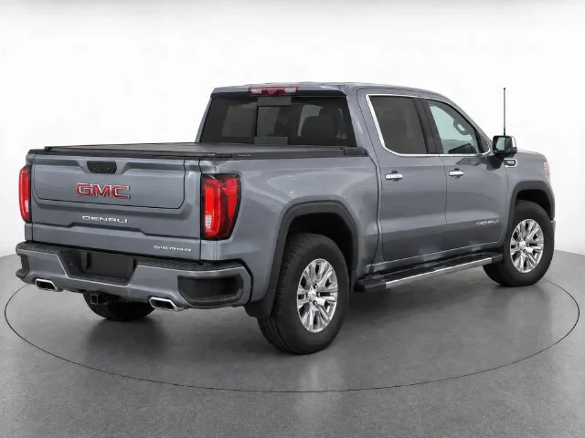 Used 2021 SATIN STEEL METALLIC GMC Denali image 3