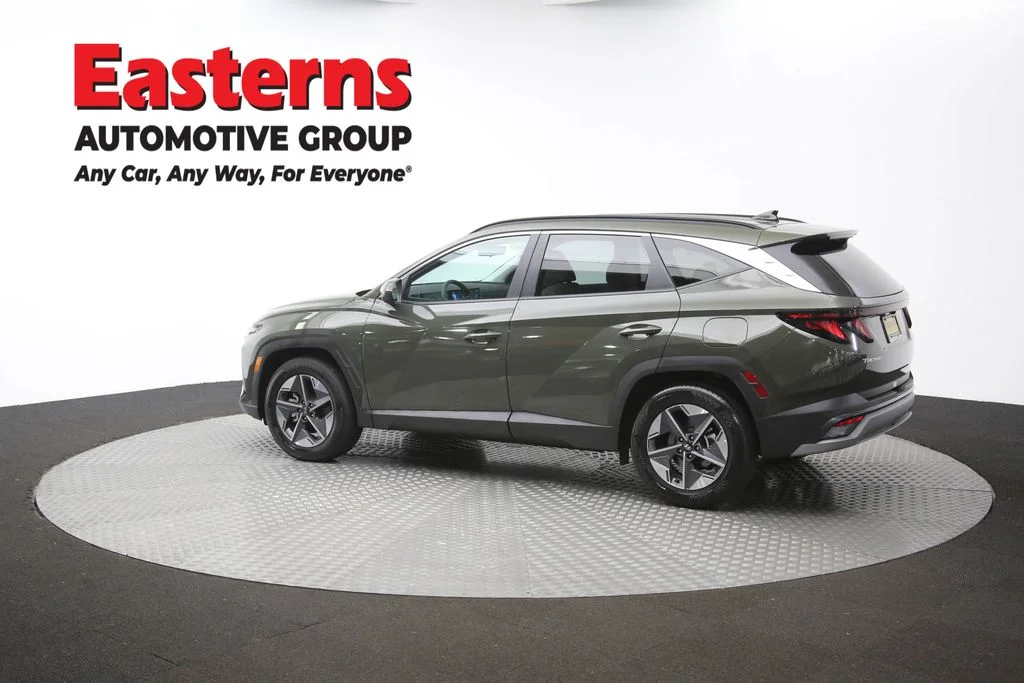 Used 2026 Green Hyundai SEL image 62
