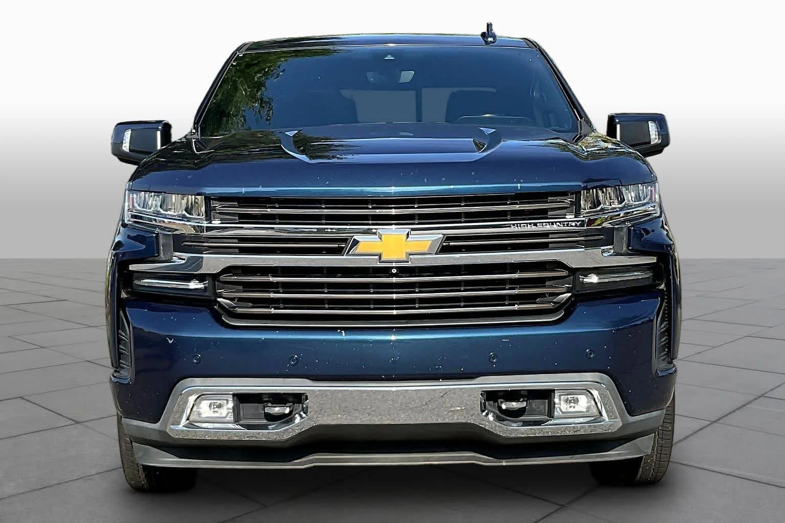 Used 2019 Northsky Blue Metallic Chevrolet High Country image 4