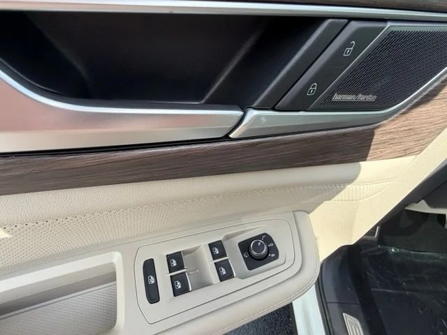 New 2026 White Volkswagen 2.0T SEL Premium R-Line image 9