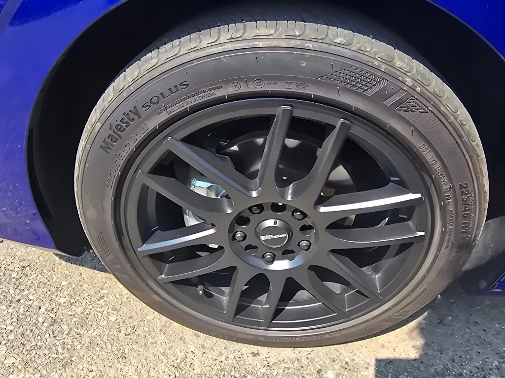 Used 2024 Intense Blue Hyundai SEL image 8