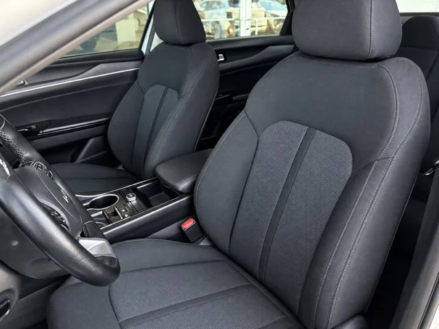 Certified Used 2022 White Kia LXS image 26