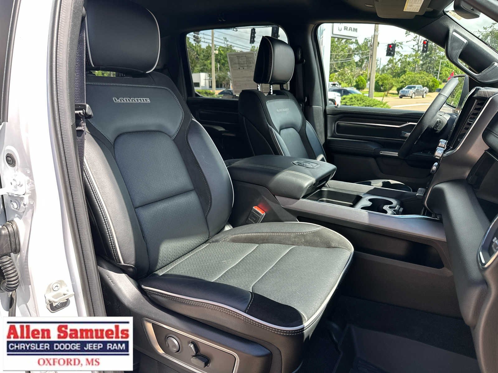 Used 2025 Bright White Clearcoat Ram Laramie image 45