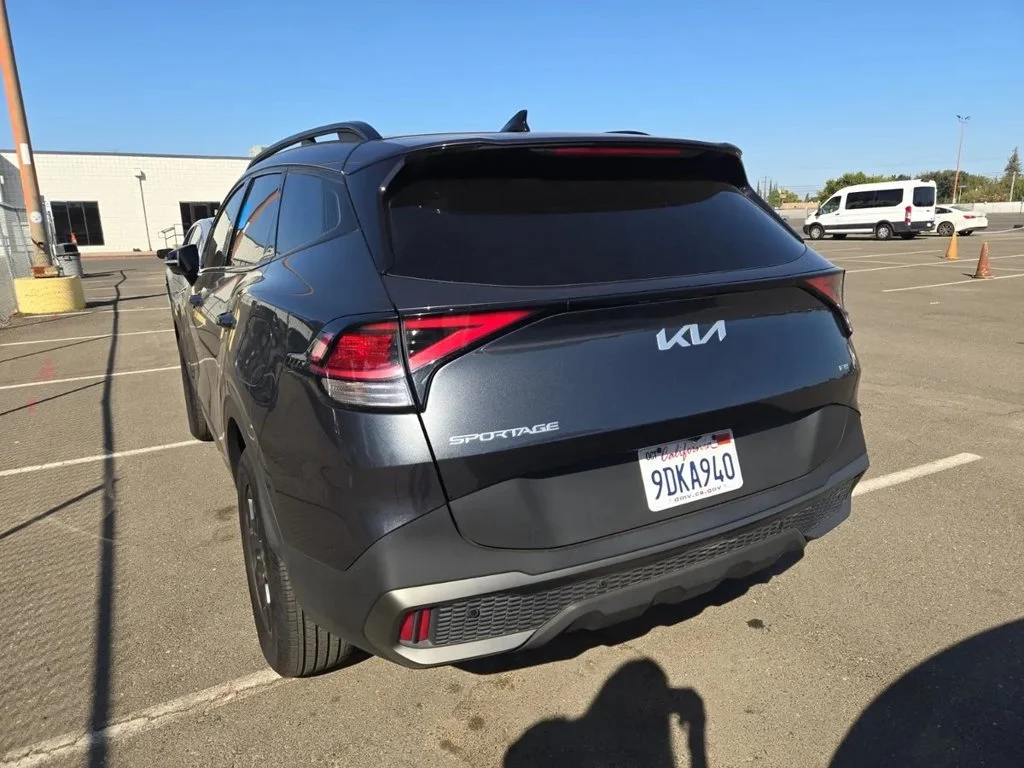 Used 2023 Gray Kia X-Pro image 4