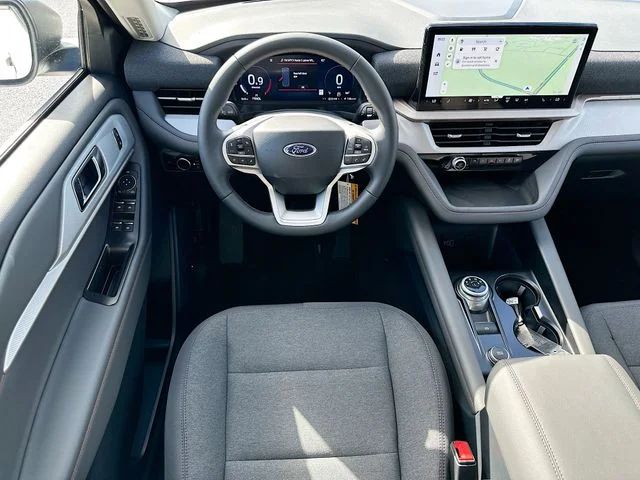 New 2026 White Metallic Ford Active image 16