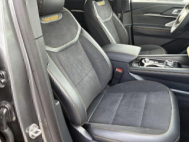 New 2026 Carbonized Gray Metallic Ford Tremor® image 44
