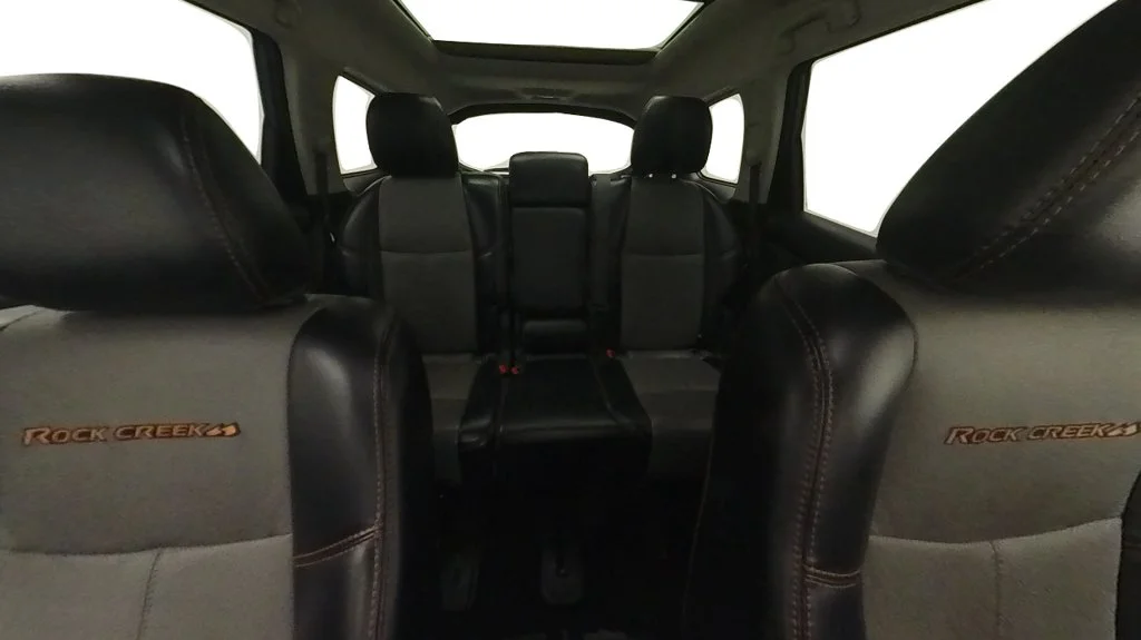 Certified Used 2020 Gray Nissan SL image 33