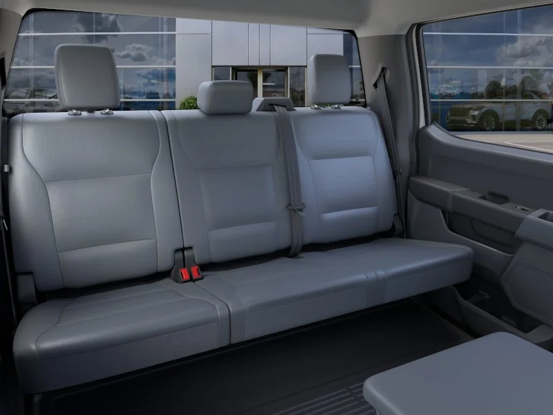 New 2026 Oxford White Ford XL image 11