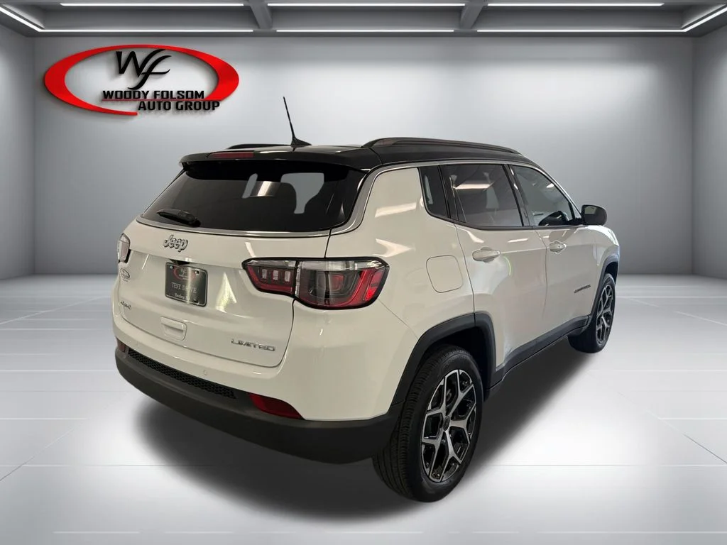 Used 2025 White Jeep Limited image 6