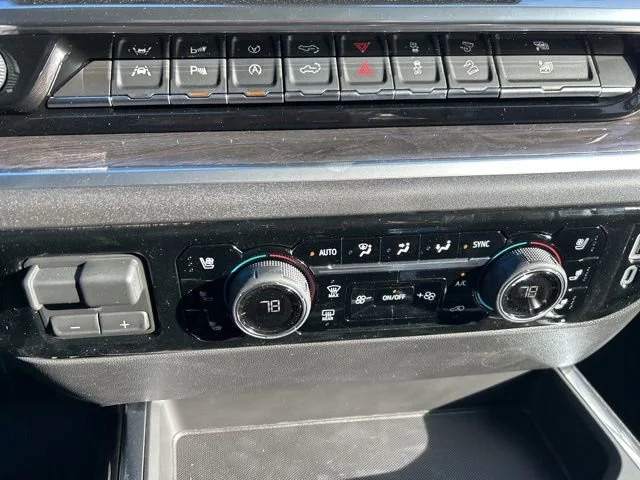 2026 Chevrolet Silverado 1500 LTZ - Photo 18