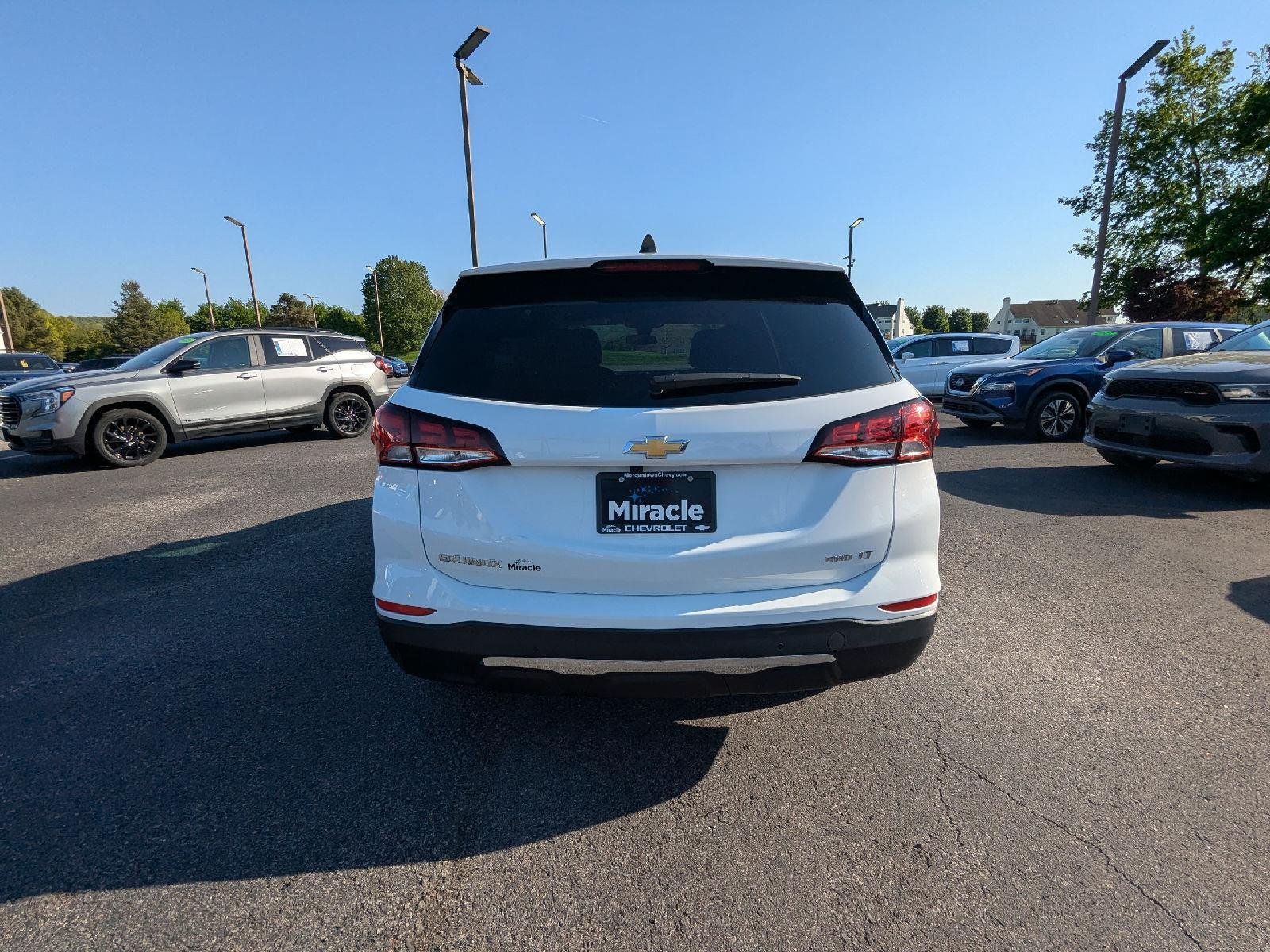 Used 2023 Summit White Chevrolet LT image 7