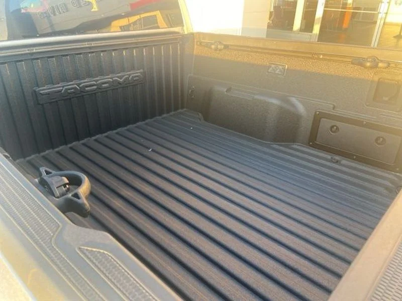 2026 Toyota Tacoma TRD Off Road - Photo 13