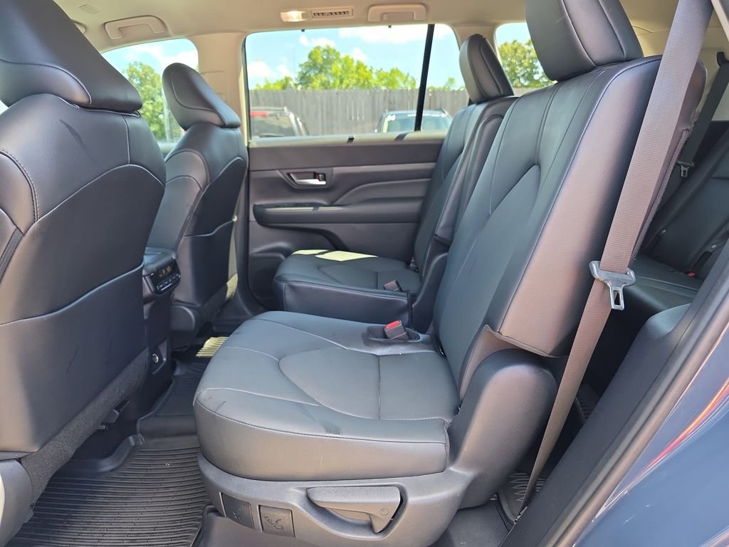 Used 2024 White Toyota XLE image 11