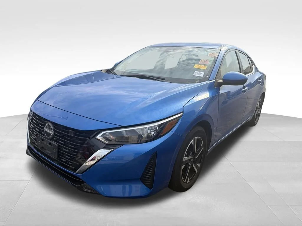 Used 2025 Blue Nissan SV image 4