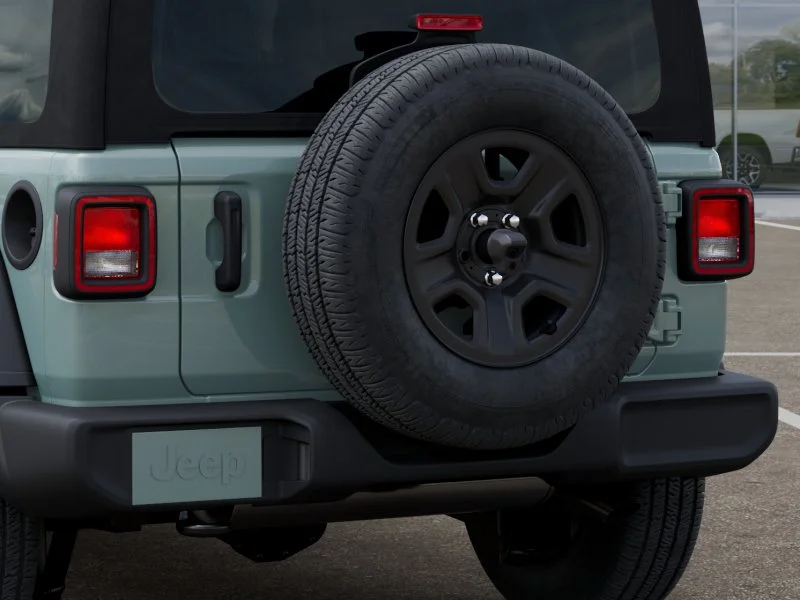 New 2026 Earl Clearcoat Jeep Sport image 38