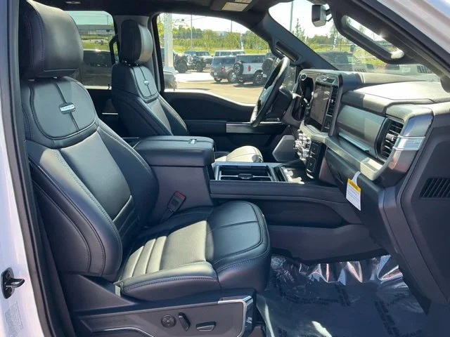 New 2026 Star White Metallic Tri-Coat Ford F-350® Platinum® image 56
