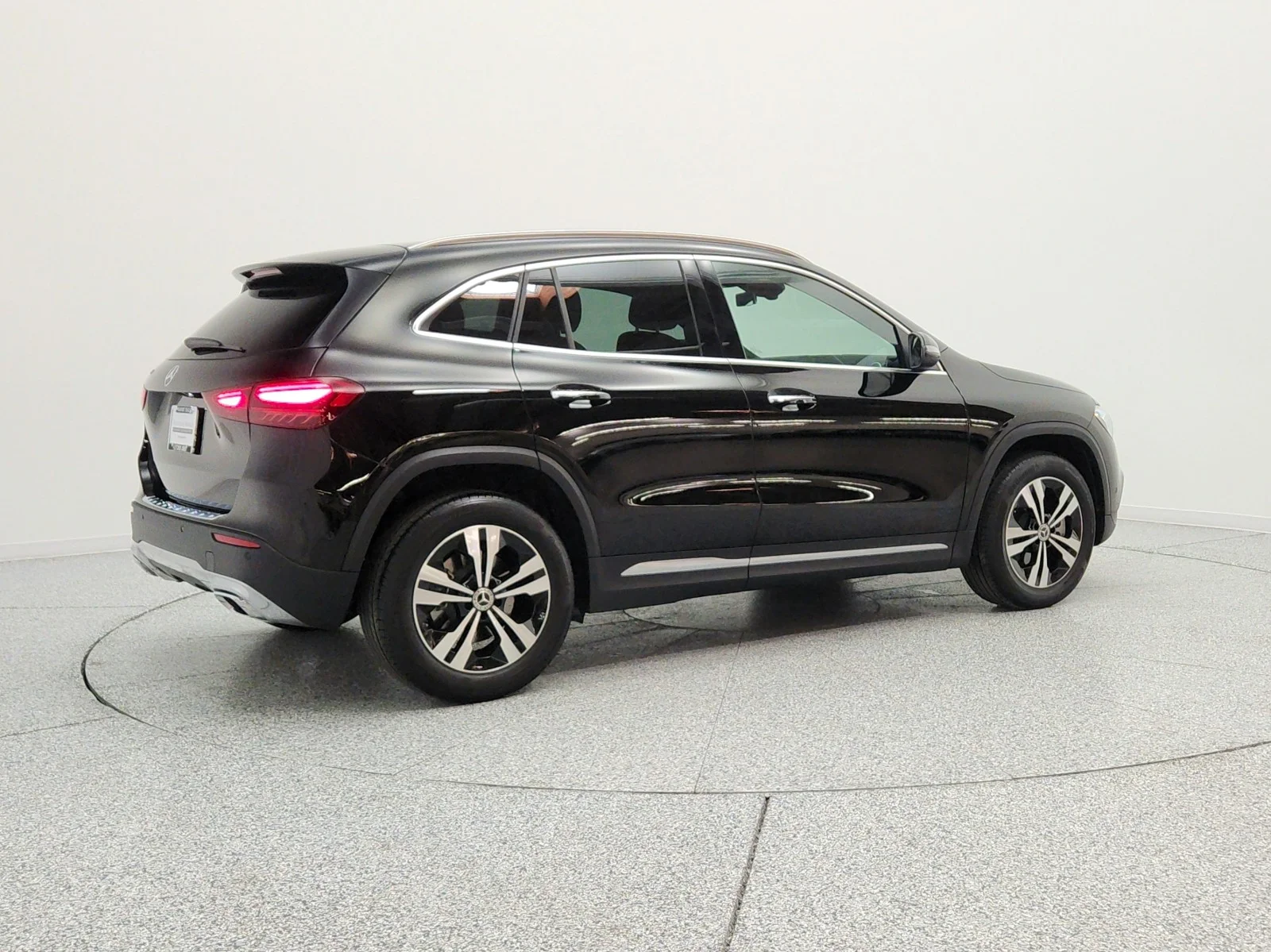 Certified Used 2024 Night Black Mercedes-Benz GLA 250 SUV image 6