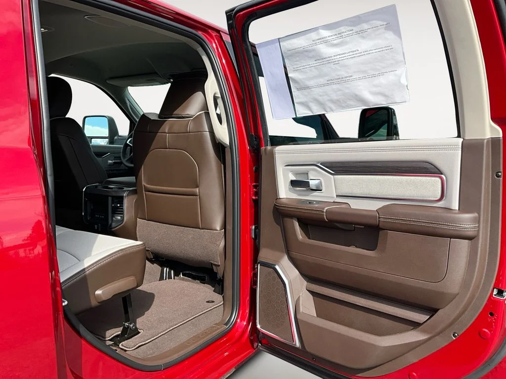 New 2026 Molten Red Pearl-Coat Exterior Paint RAM Laramie image 12